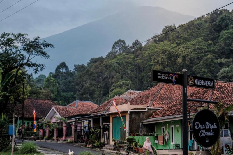 Desa wisata simbol kebangkitan ekonomi Indonesia: Menteri