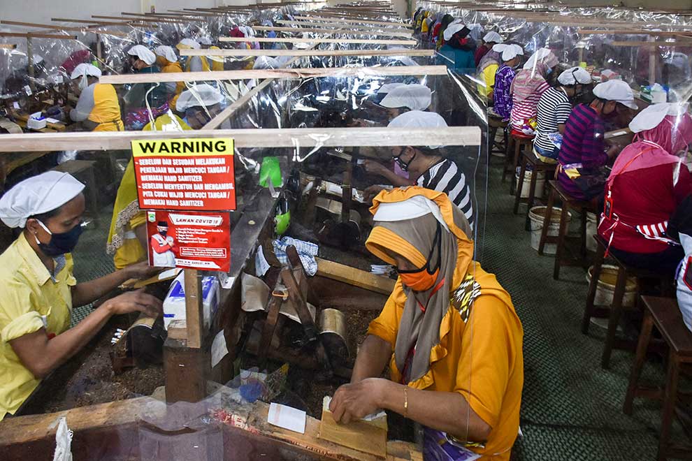 Krisis Ketenagakerjaan: Konsekuensi Abadi dari Resesi Ekonomi Indonesia