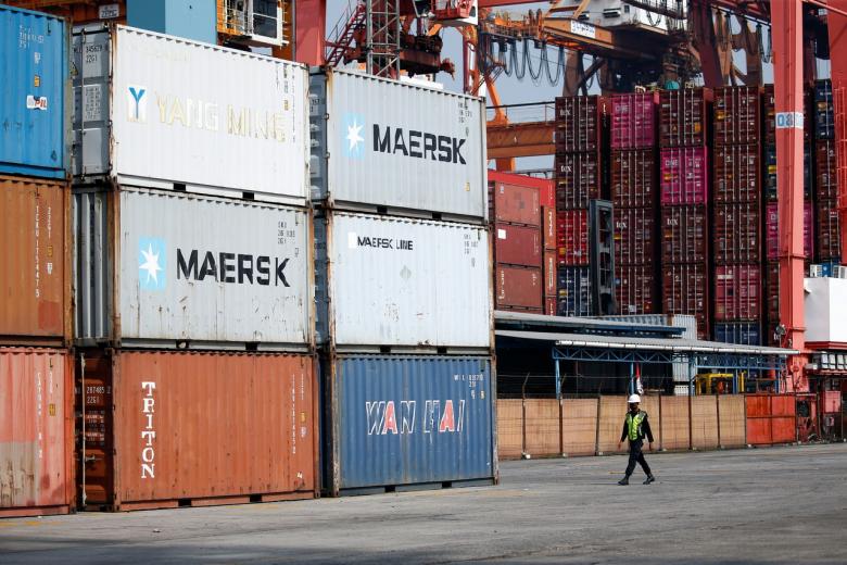 Singapura akan memompa $ 12,4 miliar dalam ekonomi hijau Indonesia, pusat pelabuhan logistik