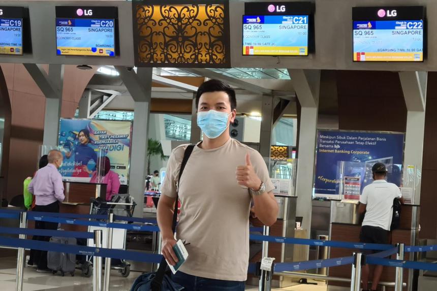 Turis Indonesia kembali ke Singapura saat aturan Covid-19 mereda setelah dua tahun