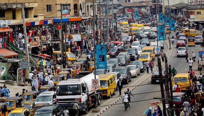 Janji Nigeria memudar karena ekonomi goyah