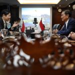 Menteri Keuangan Lawrence Wong dan para pemimpin Indonesia menjajaki area pertumbuhan baru