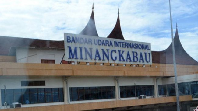 Bandara Sumatera Barat buka kembali jalan Padang-Kuala Lumpur hari ini